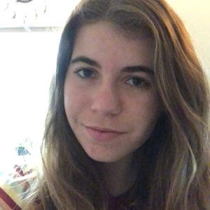 Meet your Posher, Caroline